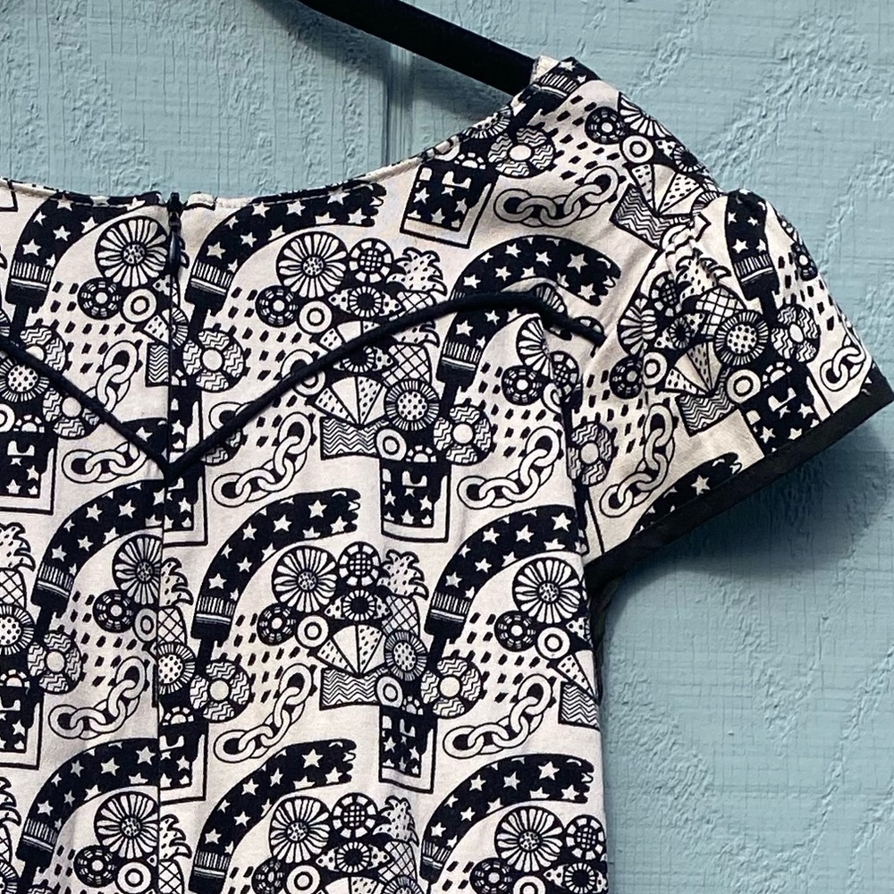 Black and white graphic Nooworks dress; local San Francisco designer; size M - Picture 4 of 5